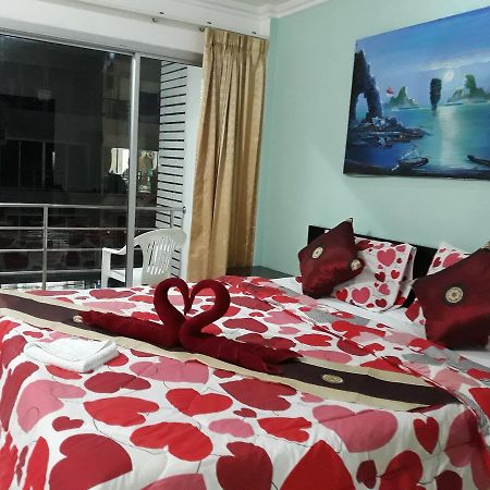 Sunshine Guesthouse Patong Extérieur photo
