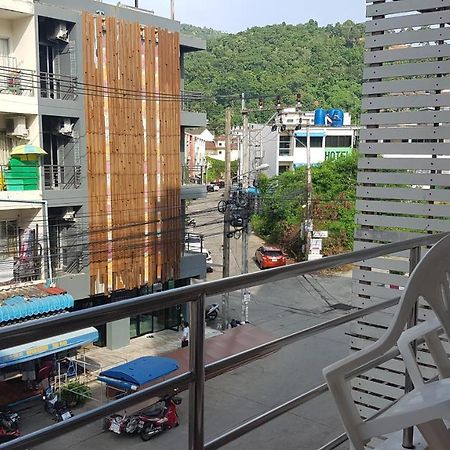 Sunshine Guesthouse Patong Extérieur photo