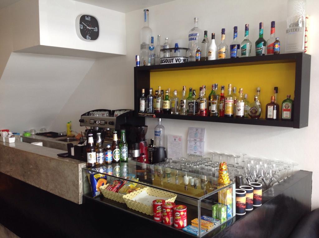 Sunshine Guesthouse Patong Extérieur photo