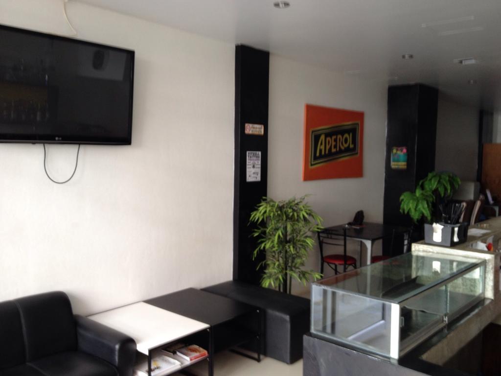 Sunshine Guesthouse Patong Extérieur photo