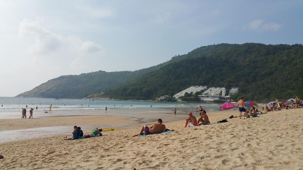 Sunshine Guesthouse Patong Extérieur photo