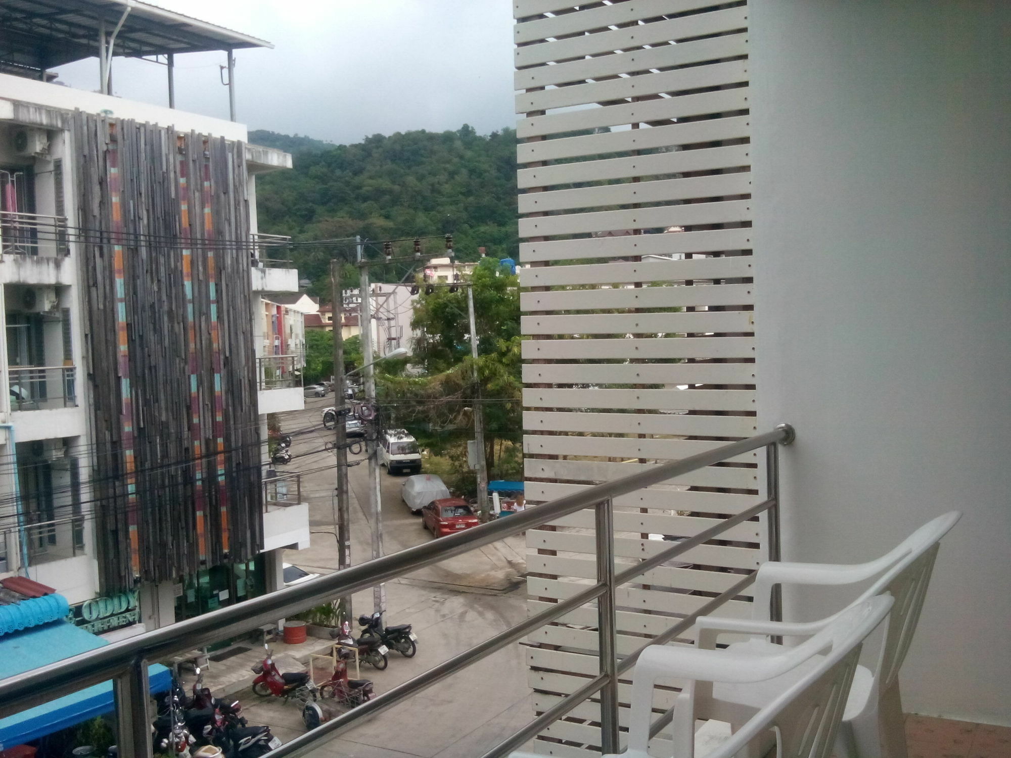 Sunshine Guesthouse Patong Extérieur photo